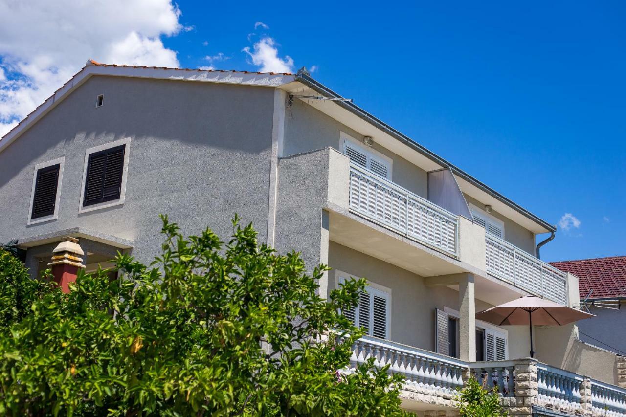 Apartments Rose تروغير المظهر الخارجي الصورة