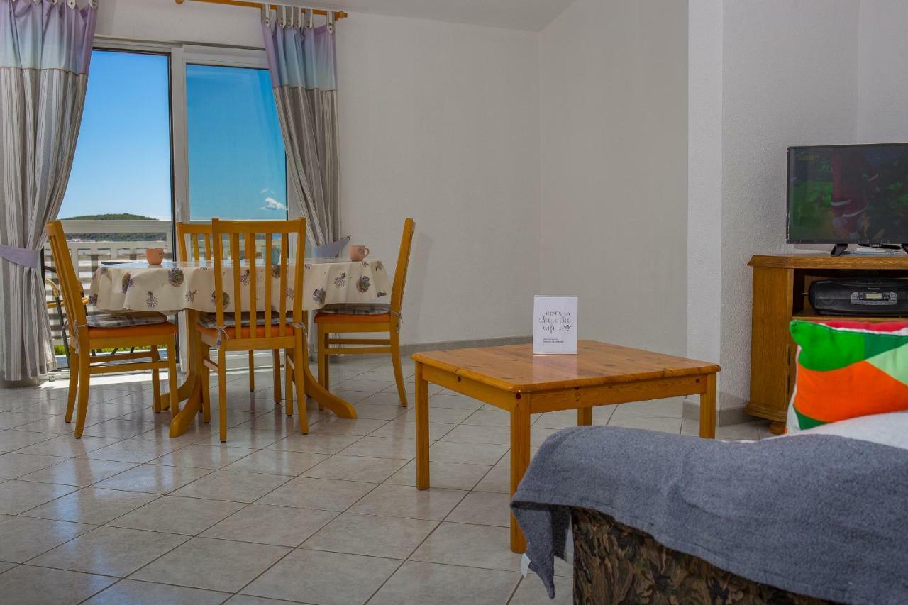 Apartments Rose تروغير المظهر الخارجي الصورة